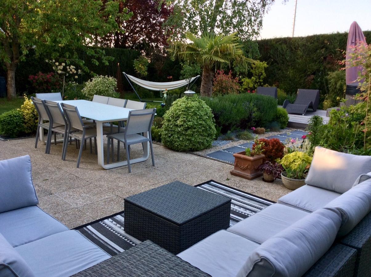 Les Suites Champenoises Tinqueux Exteriör bild